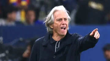 تصريحات هجومية.. سلطان اللحياني ينتقد تناقضات جورج جيسوس عقب ديربي النصر ومنتصف الموسم